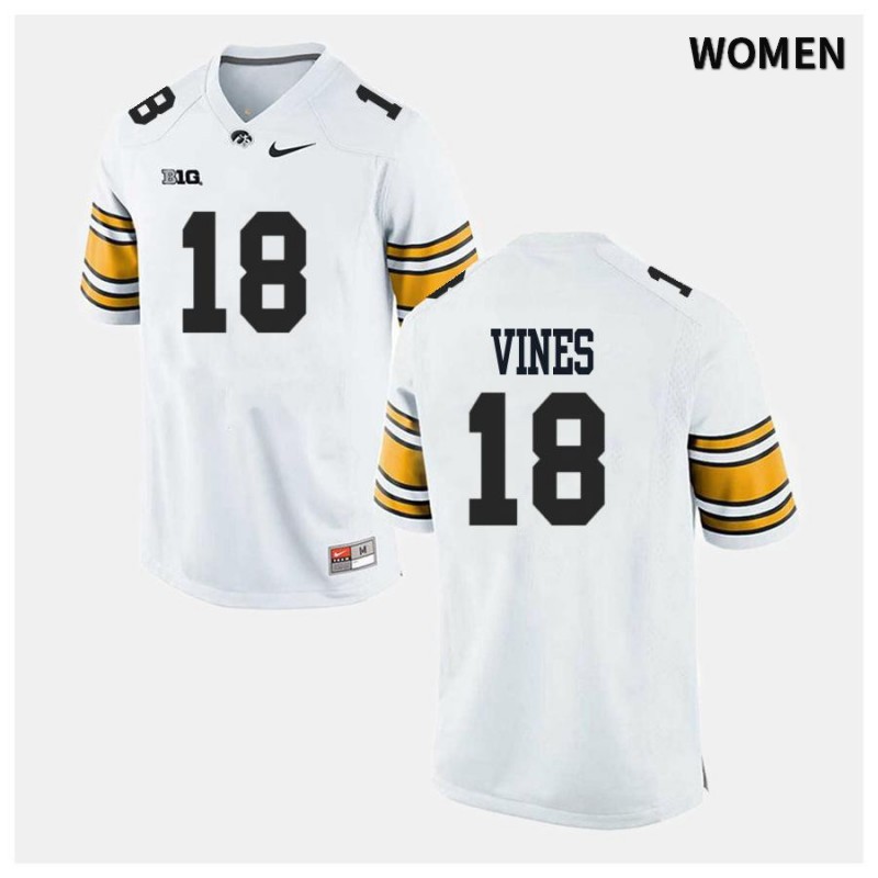 Women's Iowa Hawkeyes NCAA #18 Diante Vines White Authentic Nike Alumni Stitched College Football Jersey GN34D21KG